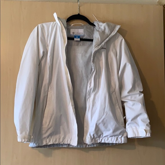 Columbia Jackets & Blazers - Women’s White Columbia Jacket